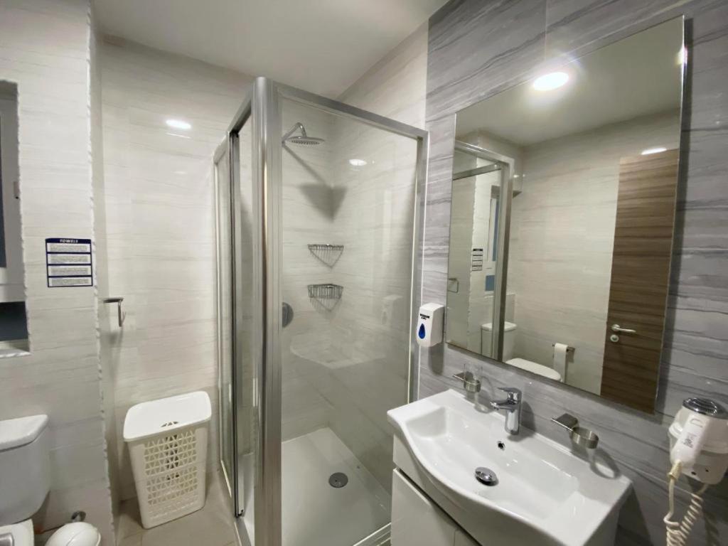 Point - 101Moroni Apartman Sliema Kültér fotó